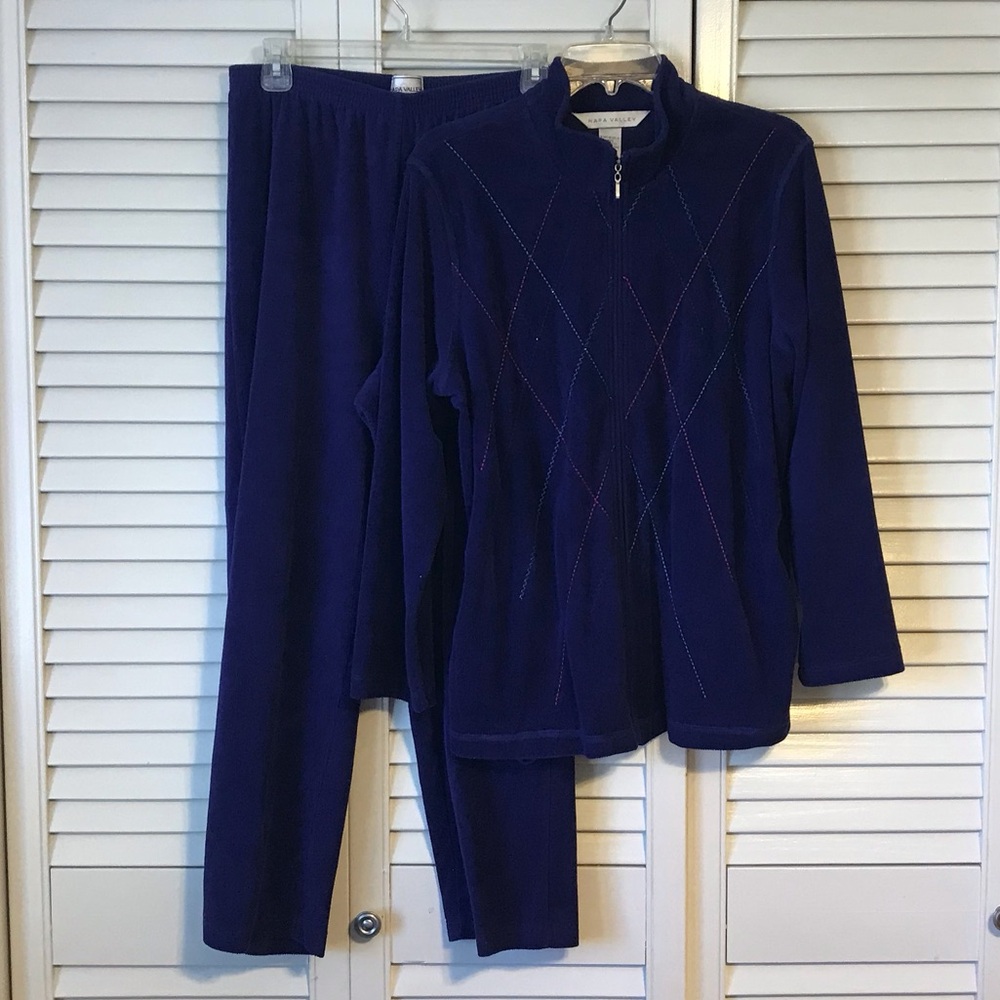 Elegant Women's Purple Jogger Set